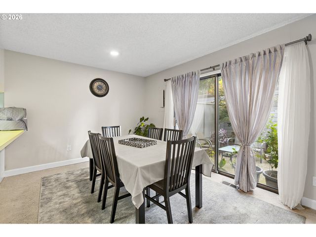 1200 Ne TERRITORIAL Rd 32, Canby, OR 97013