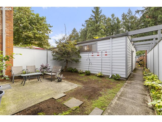 1200 Ne TERRITORIAL Rd 32, Canby, OR 97013