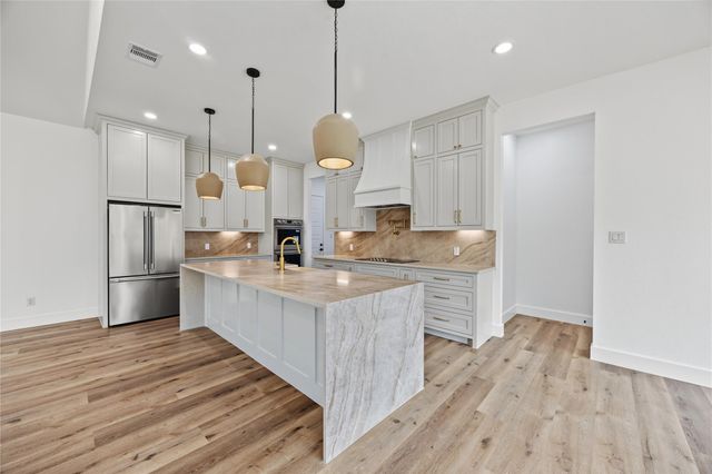 15044 Tybee Lane, Conroe, TX 77306