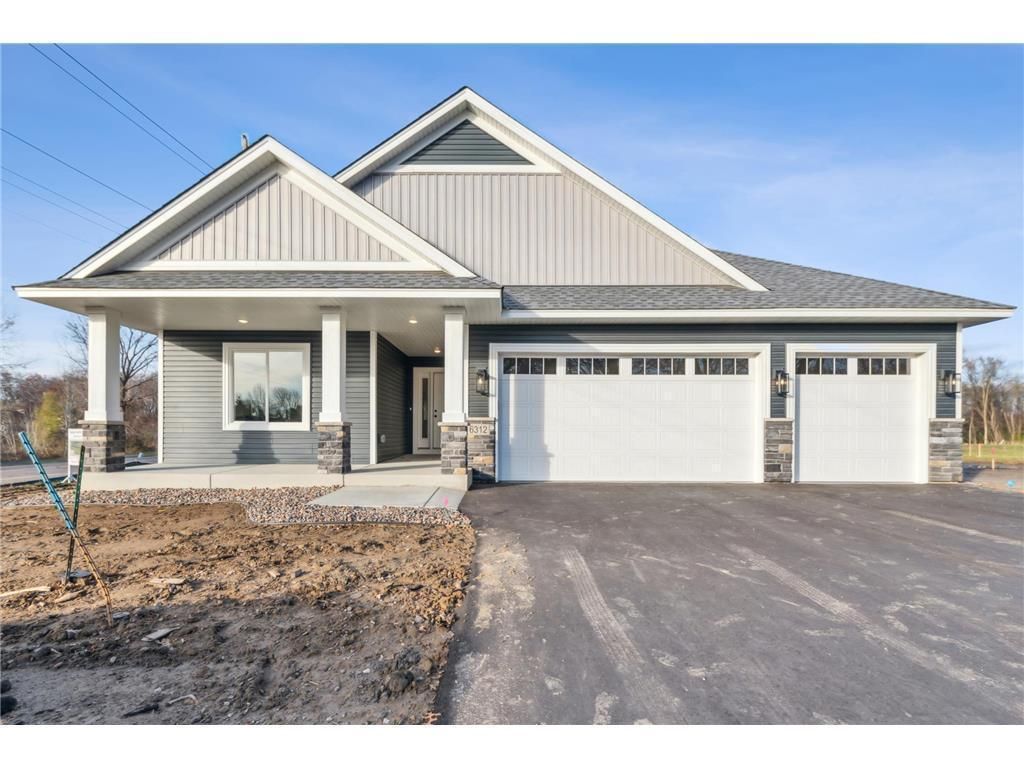 6358 Goodwin Lane, Wyoming, MN 55092 — exterior