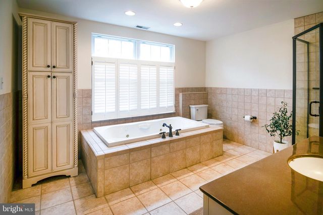 4643 JACKSON RD, Williamstown, NJ 08094