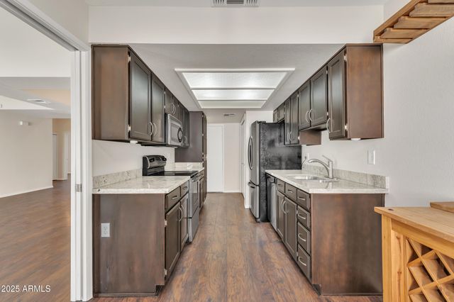 10 W GEORGIA Avenue 25, Phoenix, AZ 85013