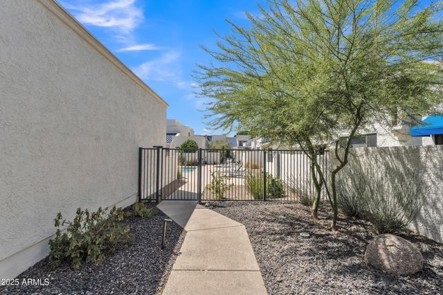 10 W GEORGIA Avenue 25, Phoenix, AZ 85013