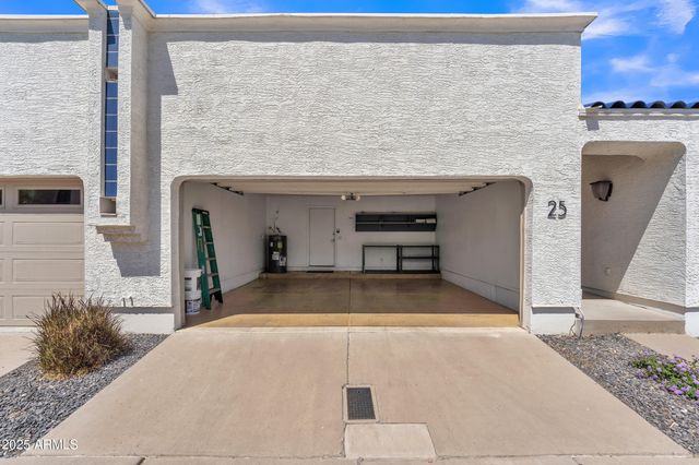 10 W GEORGIA Avenue 25, Phoenix, AZ 85013