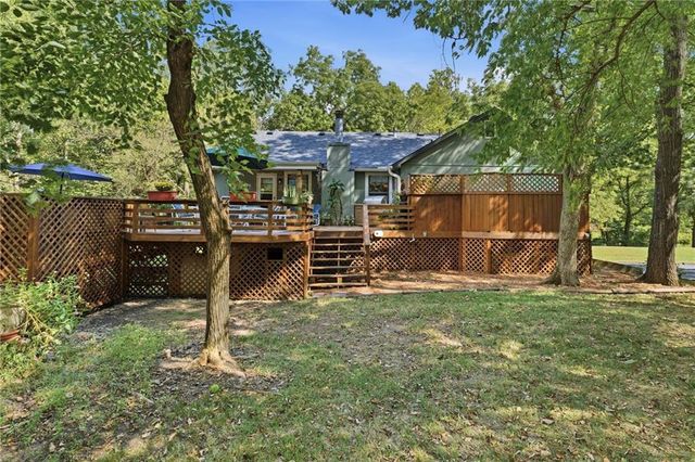 21820 S Martha Road, Peculiar, MO 64078