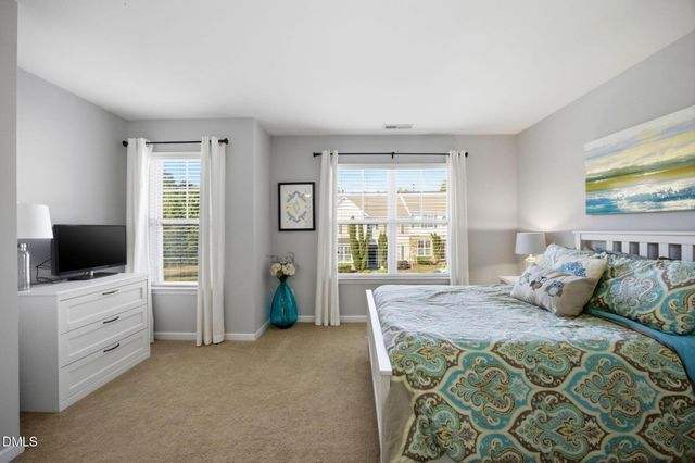 2827 Corbett Grove Drive, Raleigh, NC 27616