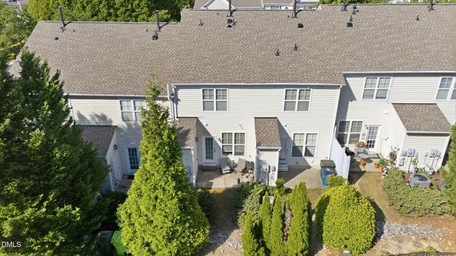 2827 Corbett Grove Drive, Raleigh, NC 27616