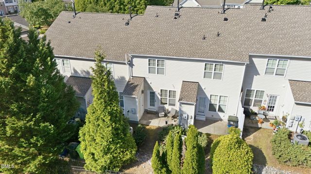 2827 Corbett Grove Drive, Raleigh, NC 27616