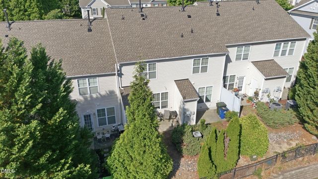2827 Corbett Grove Drive, Raleigh, NC 27616