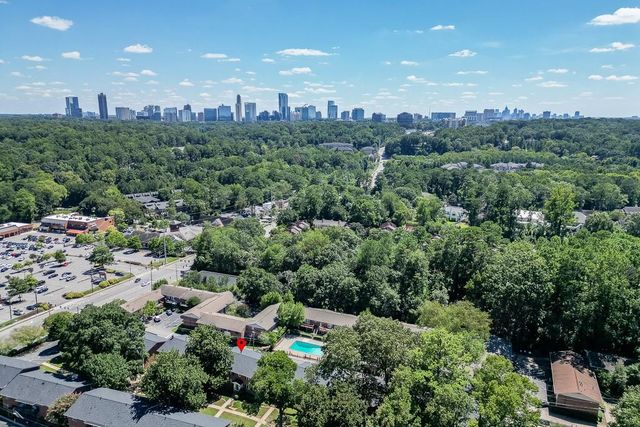 4282 Roswell NE Road D2, Atlanta, GA 30342