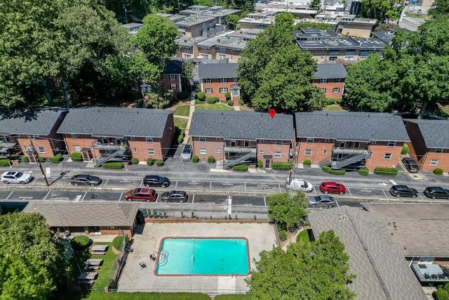 4282 Roswell NE Road D2, Atlanta, GA 30342