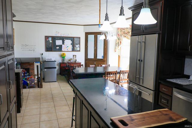 4627 S 50 E Road, Huntingburg, IN 47542