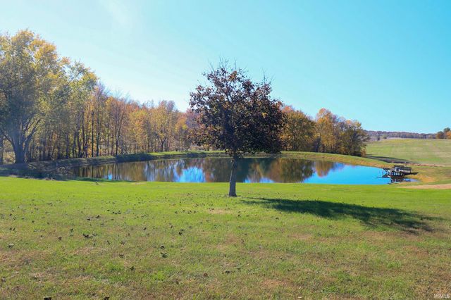 4627 S 50 E Road, Huntingburg, IN 47542