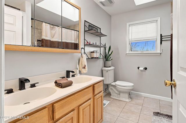 1118 5th Avenue, Toms River, NJ 08757