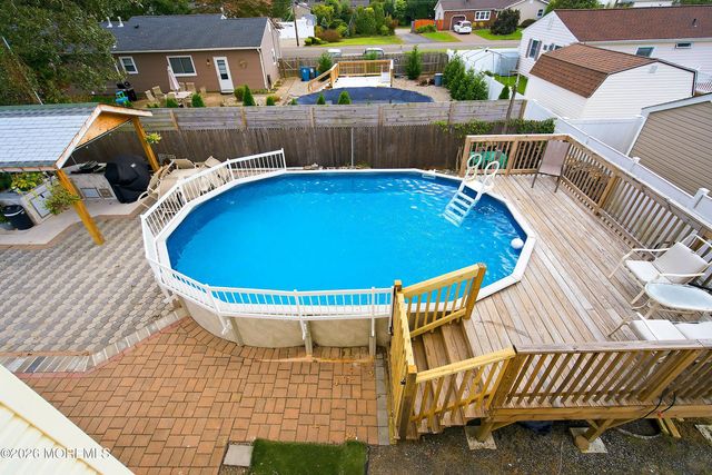 1118 5th Avenue, Toms River, NJ 08757