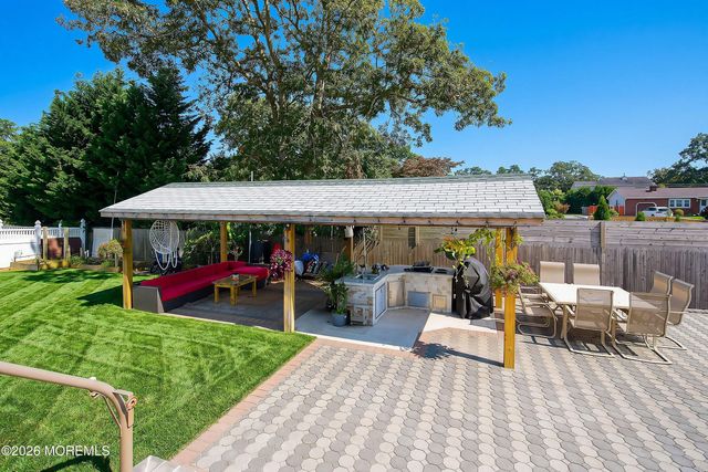 1118 5th Avenue, Toms River, NJ 08757