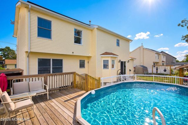 1118 5th Avenue, Toms River, NJ 08757