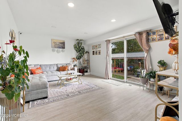 1118 5th Avenue, Toms River, NJ 08757