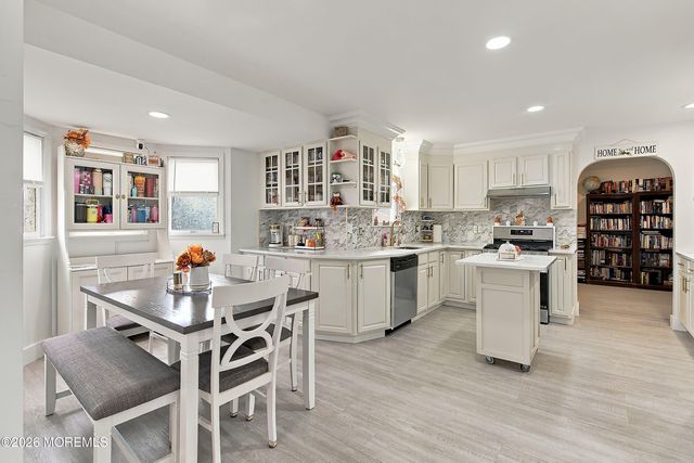 1118 5th Avenue, Toms River, NJ 08757