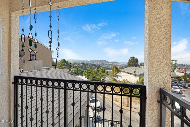 2779 Fyler Place, Los Angeles, CA 90065