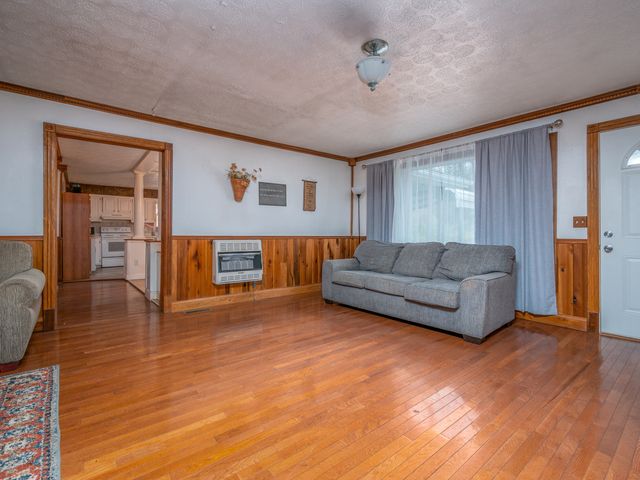 4934 State Highway 589, West Liberty, KY 41472