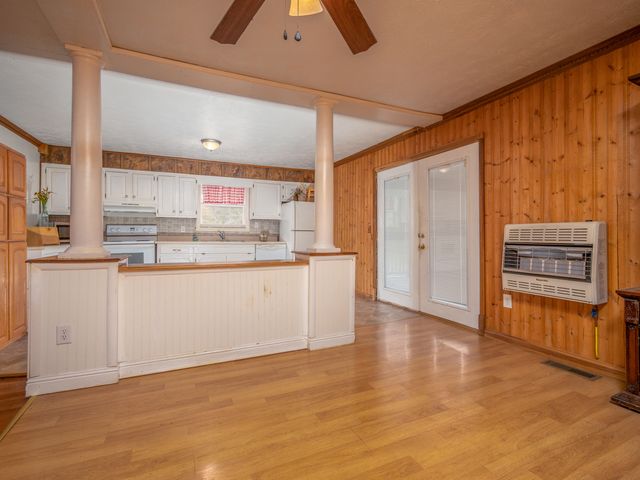 4934 State Highway 589, West Liberty, KY 41472