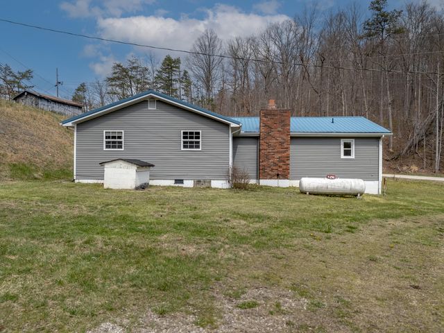 4934 State Highway 589, West Liberty, KY 41472