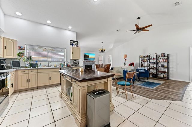 1014 SW Canary Terrace, Port St Lucie, FL 34953