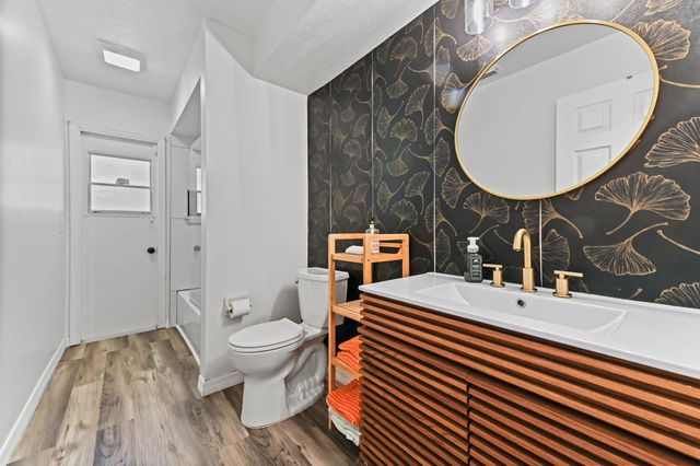 1014 SW Canary Terrace, Port St Lucie, FL 34953