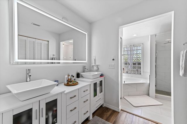 1014 SW Canary Terrace, Port St Lucie, FL 34953