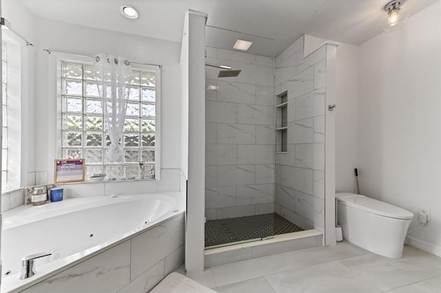 1014 SW Canary Terrace, Port St Lucie, FL 34953