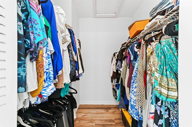 1014 SW Canary Terrace, Port St Lucie, FL 34953