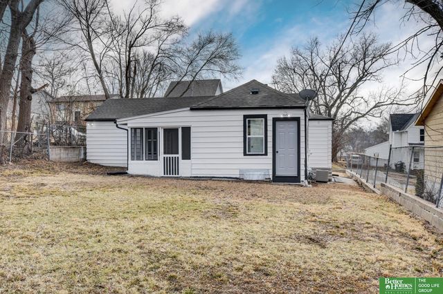 3322 Corby Street, Omaha, NE 68111