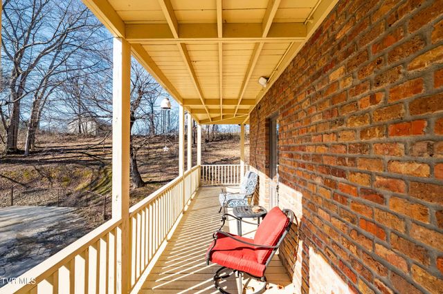 127 Markwood Circle, Jonesborough, TN 37659