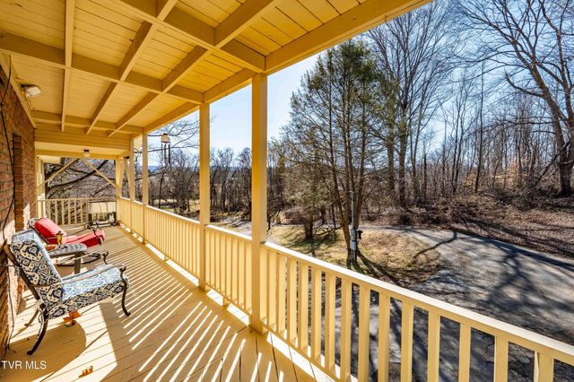 127 Markwood Circle, Jonesborough, TN 37659