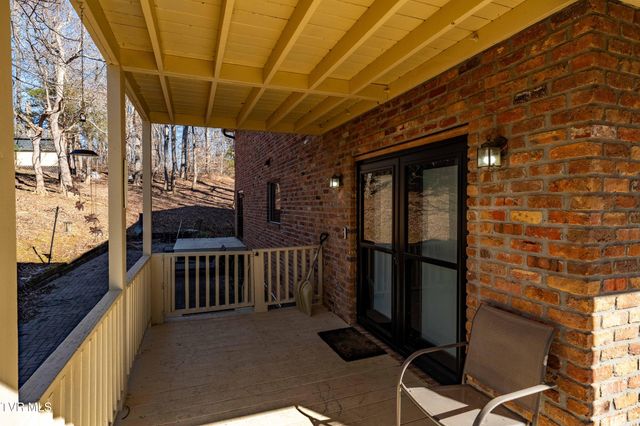 127 Markwood Circle, Jonesborough, TN 37659