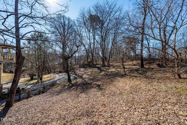 127 Markwood Circle, Jonesborough, TN 37659