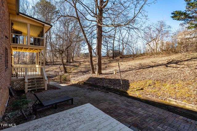 127 Markwood Circle, Jonesborough, TN 37659