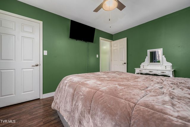 127 Markwood Circle, Jonesborough, TN 37659