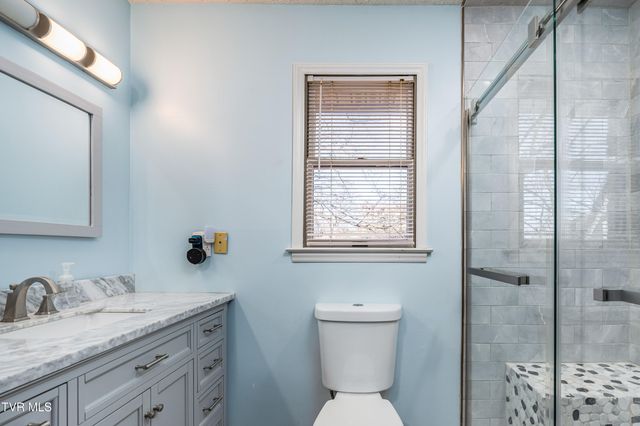 127 Markwood Circle, Jonesborough, TN 37659