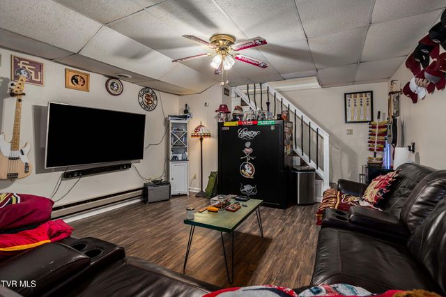 127 Markwood Circle, Jonesborough, TN 37659