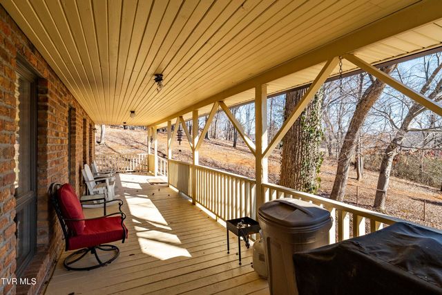 127 Markwood Circle, Jonesborough, TN 37659