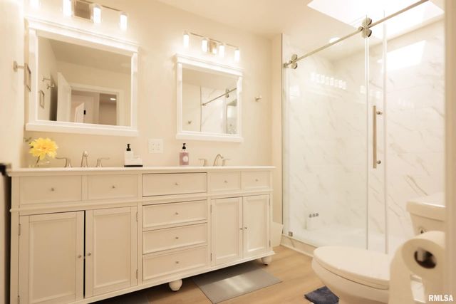 408 N 3RD Street, Dunlap, IL 61525