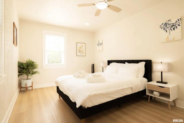 408 N 3RD Street, Dunlap, IL 61525