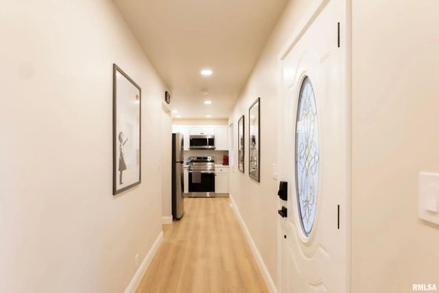 408 N 3RD Street, Dunlap, IL 61525