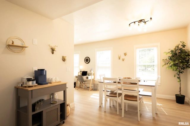 408 N 3RD Street, Dunlap, IL 61525