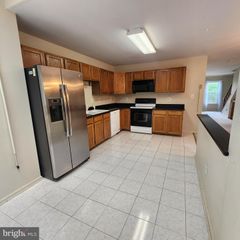 16880 WINSTON LN, Woodbridge, VA 22191