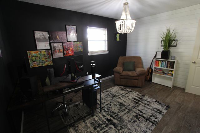 41 NW Moriarty Street, Fort Walton Beach, FL 32548