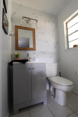 41 NW Moriarty Street, Fort Walton Beach, FL 32548