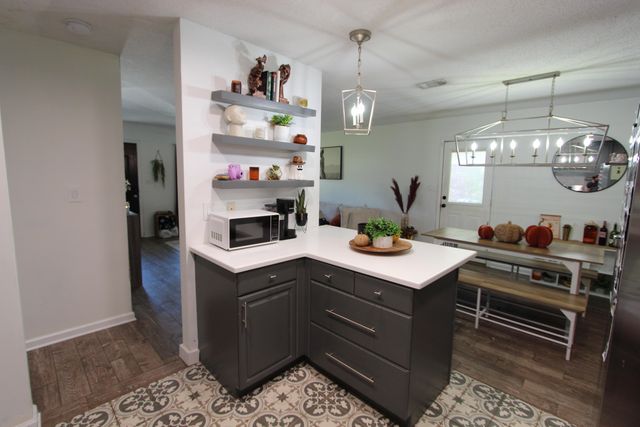 41 NW Moriarty Street, Fort Walton Beach, FL 32548